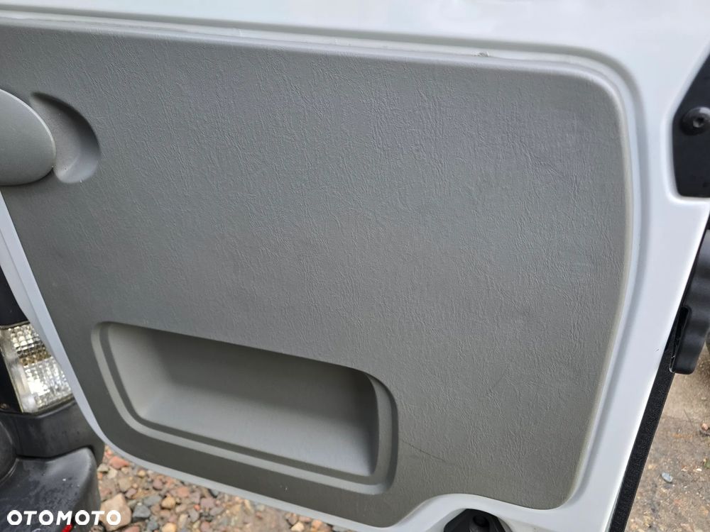 Opel Vivaro L2H1 - 10