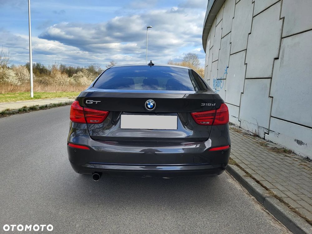 BMW 3GT - 6