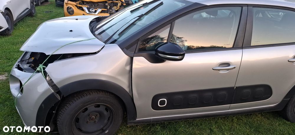 Citroën C3 BlueHDi 75 S&S 83g FEEL - 3