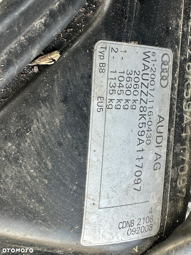 Audi A4 Avant 2.0 T FSI - 27