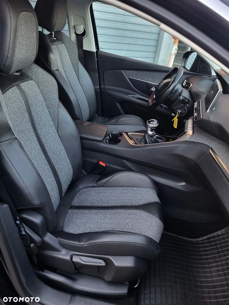 Peugeot 3008 HDi 150 Allure - 7