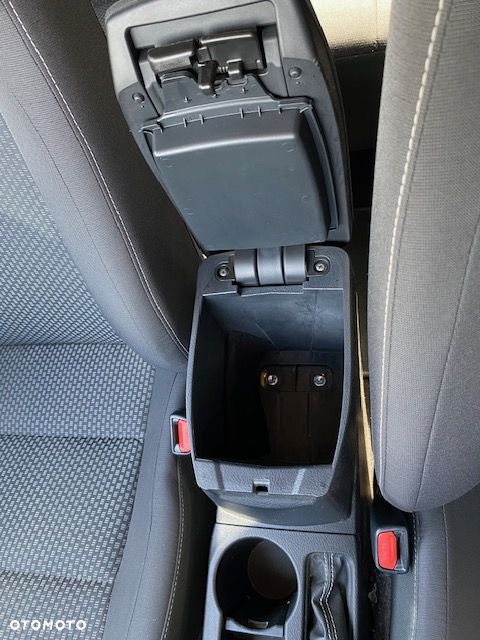 Toyota Corolla 1.6 Comfort - 15