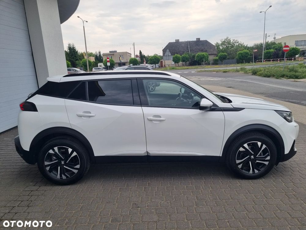 Peugeot 2008 1.5 BlueHDi Allure Pack S&S - 38