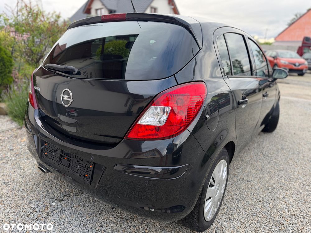 Opel Corsa 1.4 Edition - 2