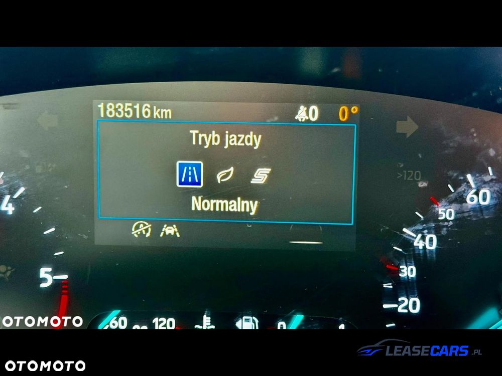 Ford Focus SW 1.5 EcoBlue S&S COOL&CONNECT - 16