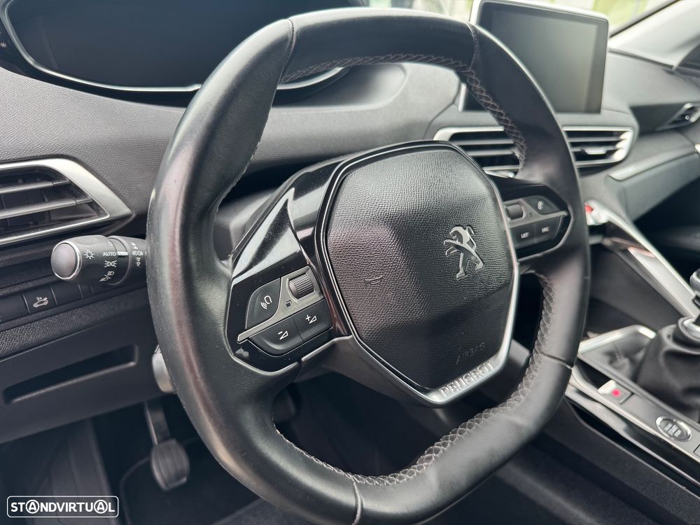 Peugeot 5008 1.2 PureTech Allure - 9