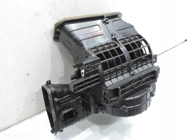 OBUDOWA WENTYLATORA DMUCHAWY KIA CARENS III - 2