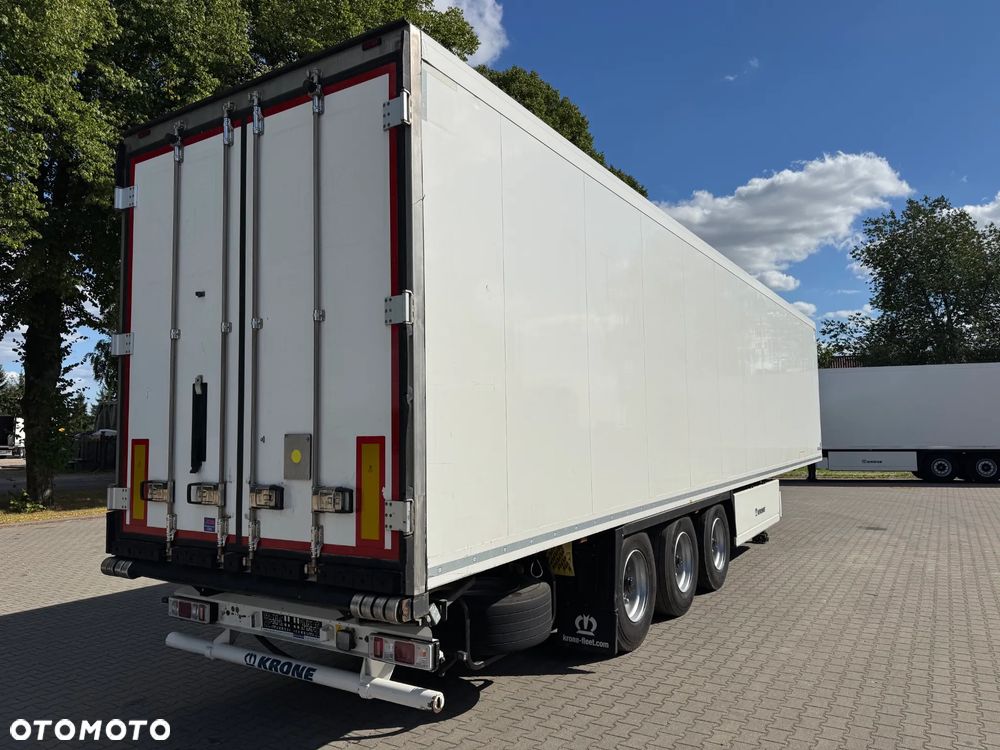 Krone Hakowa, Thermo King SLXi 400 - 9