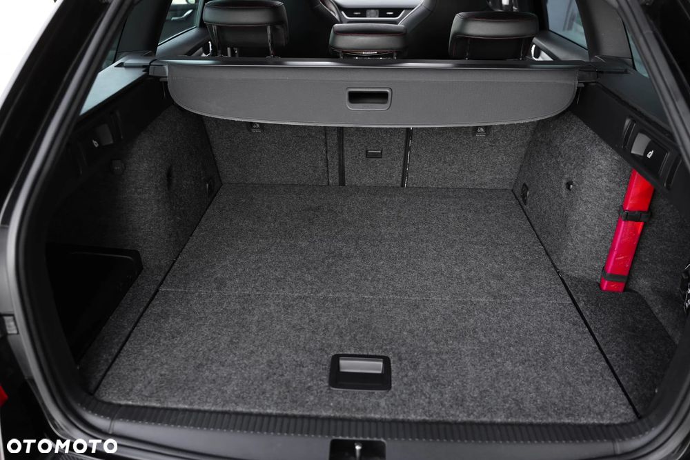 Skoda Octavia 2.0 TDI RS DSG - 33