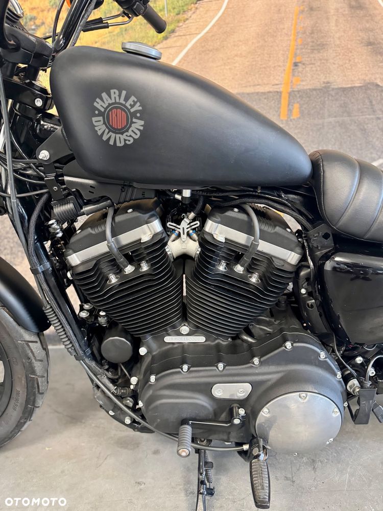 Harley-Davidson Sportster Iron 883 - 8