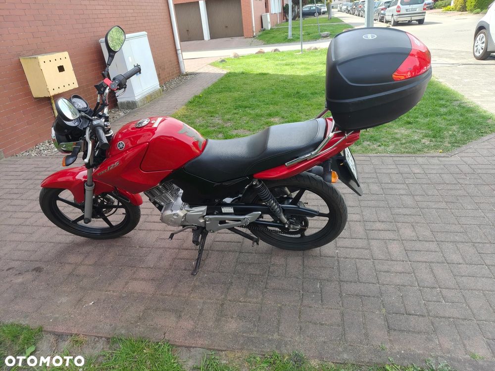 Yamaha YBR - 7