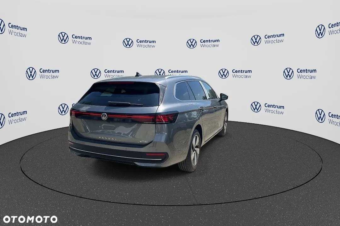 Volkswagen Passat 1.5 TSI ACT mHEV Business Plus DSG - 5