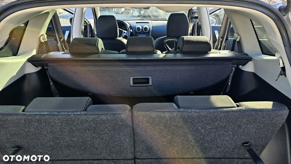 Nissan Qashqai+2 - 24