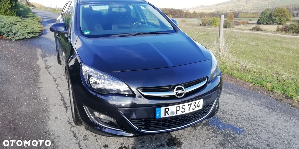 Opel Astra 2.0 CDTI DPF SportsTourer ENERGY - 2