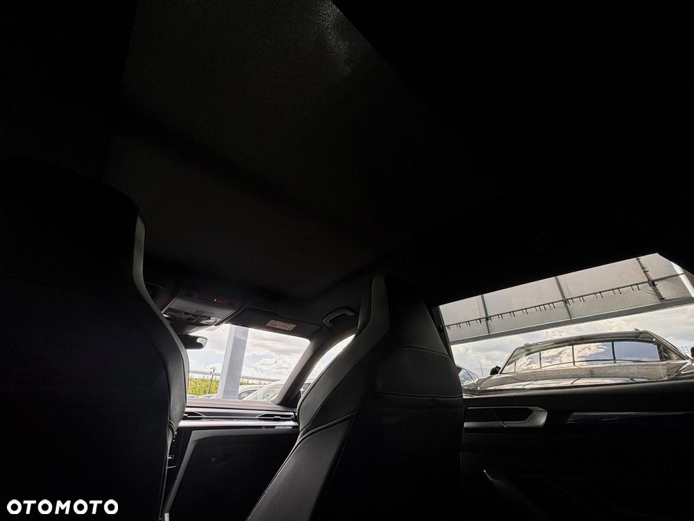 Volkswagen Arteon 2.0 TDI 4Motion R-Line DSG - 27