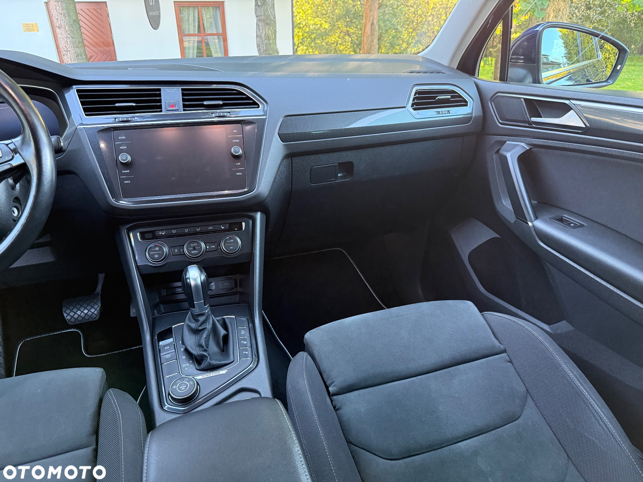 Volkswagen Tiguan 2.0 TDI SCR 4MOTION (BlueMotion Techn.) DSG Highline - 13