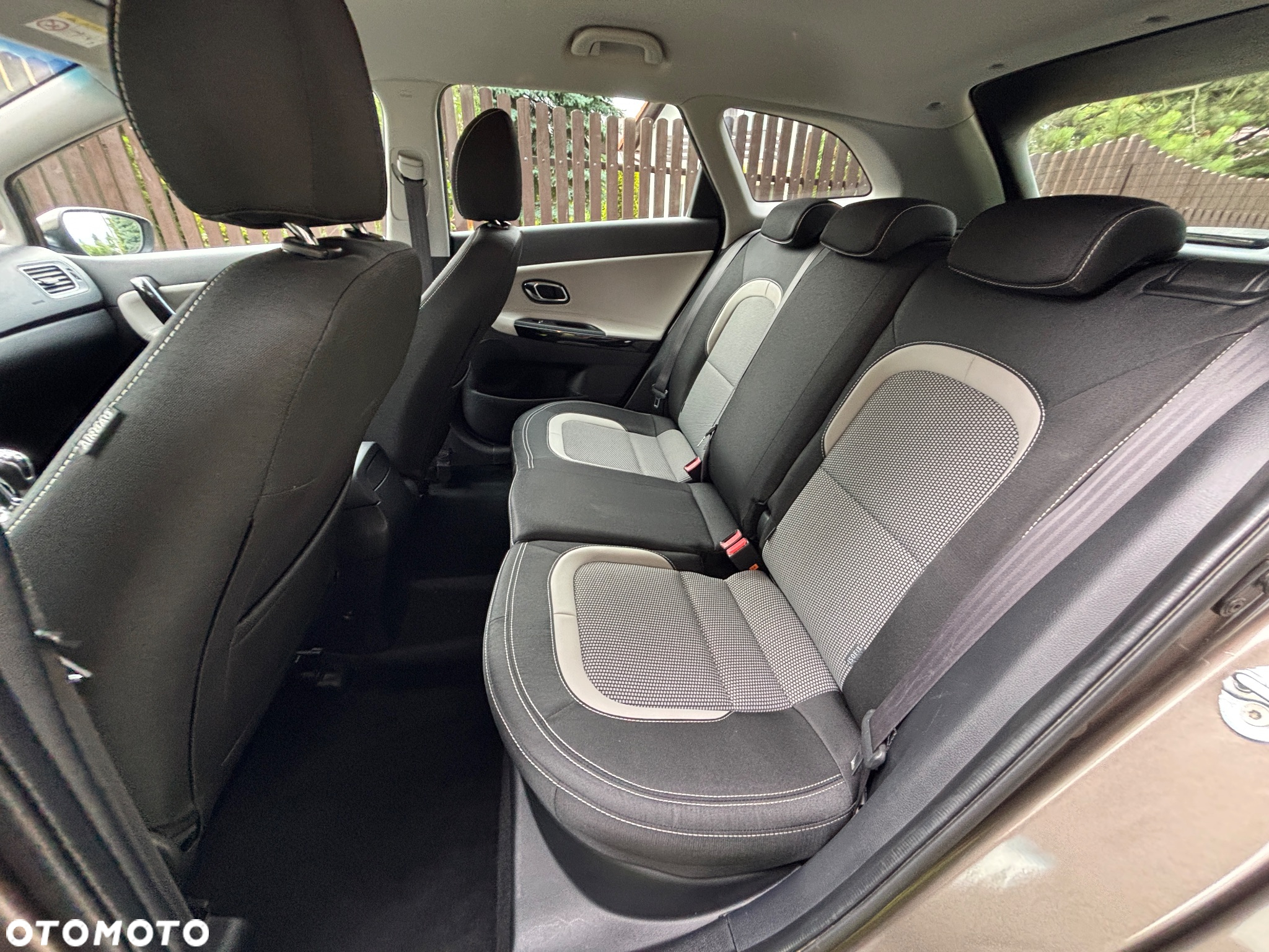 Kia Ceed - 18