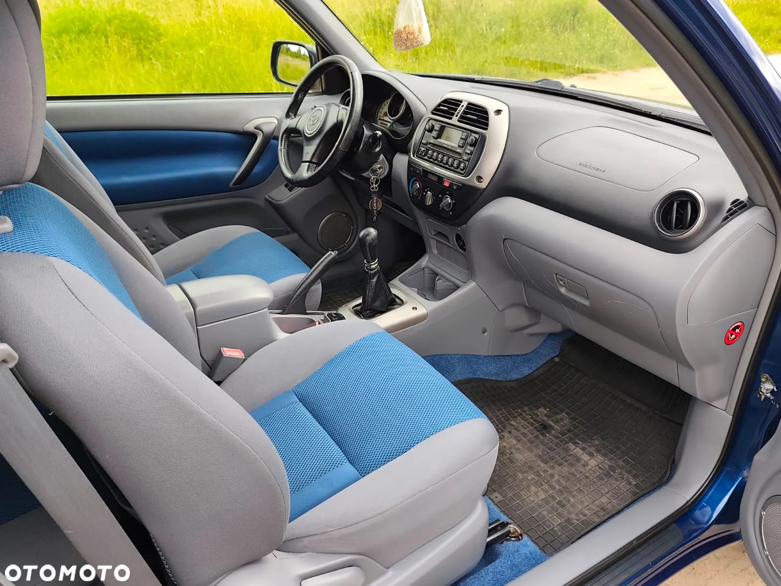 Toyota RAV4 1.8 VVT-i 4x2 - 35
