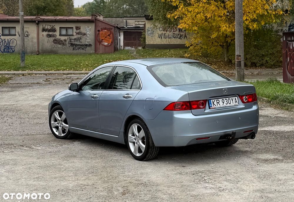 Honda Accord 2.0 Comfort - 3