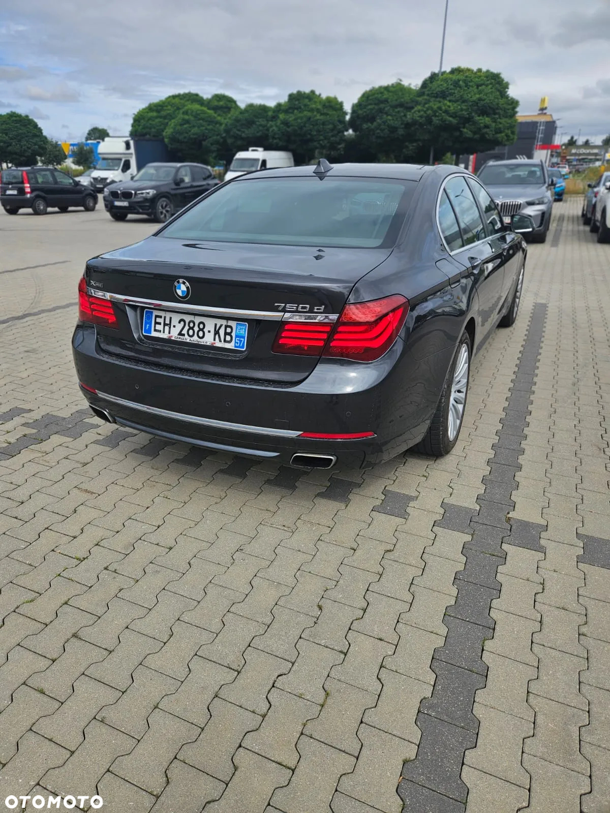 BMW Seria 7 750d xDrive Blue Performance Edition Exclusive - 6