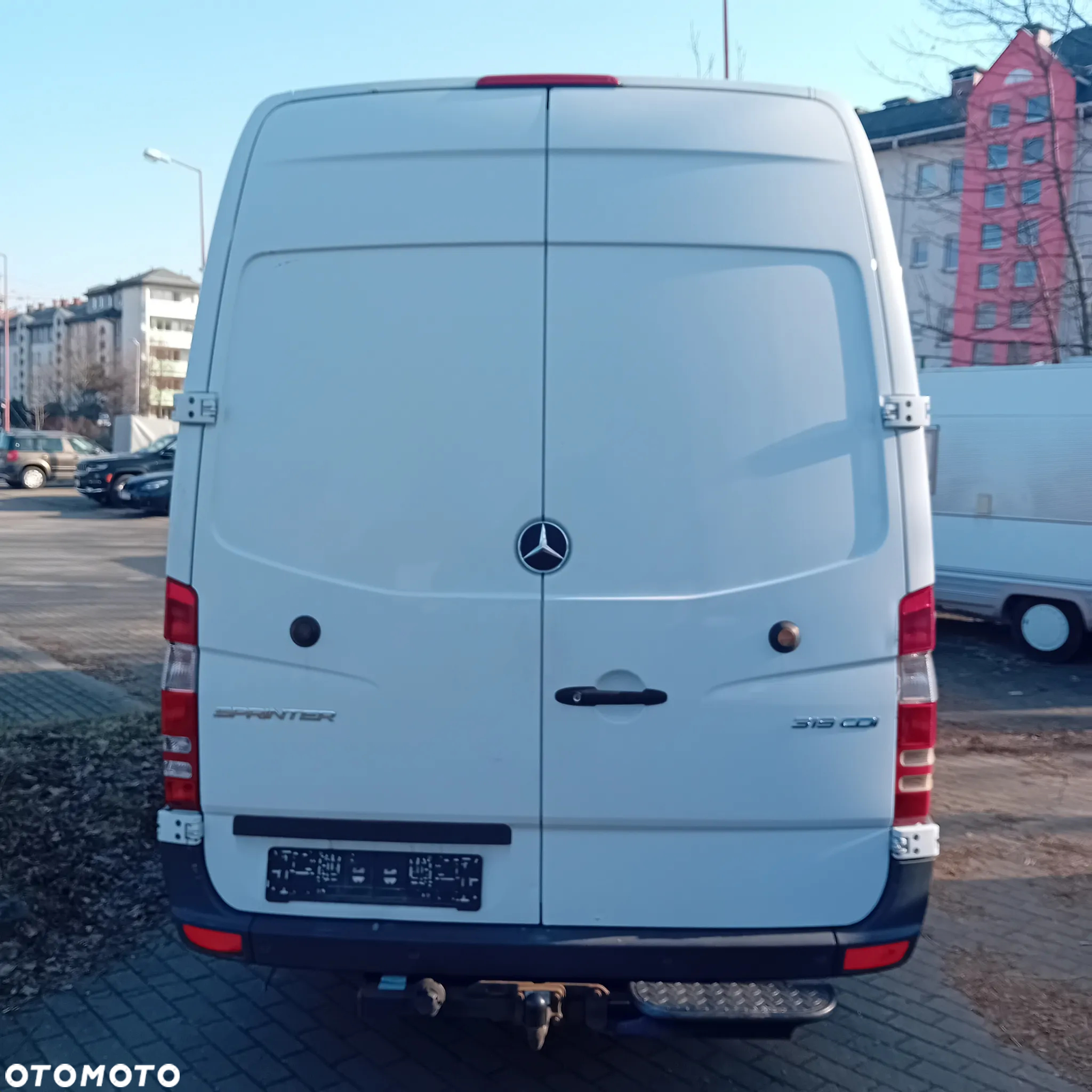Mercedes-Benz Sprinter - 5