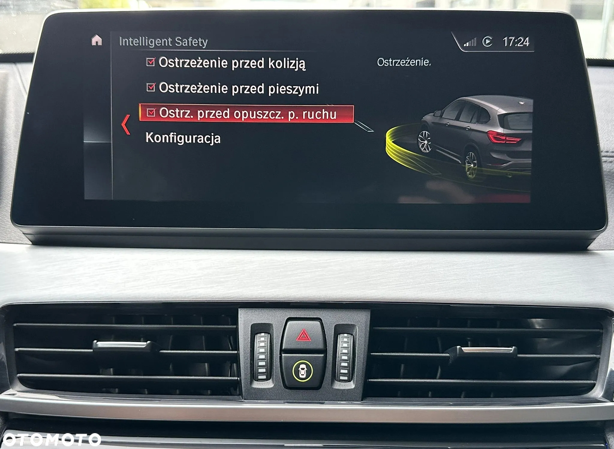 BMW X1 sDrive20i Sport Line - 37