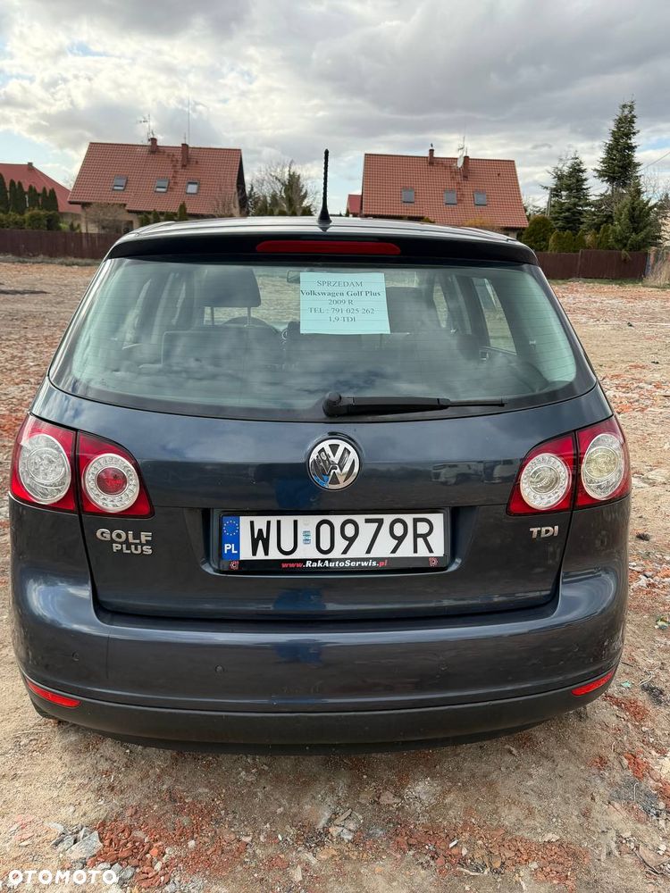 Volkswagen Golf Plus - 4