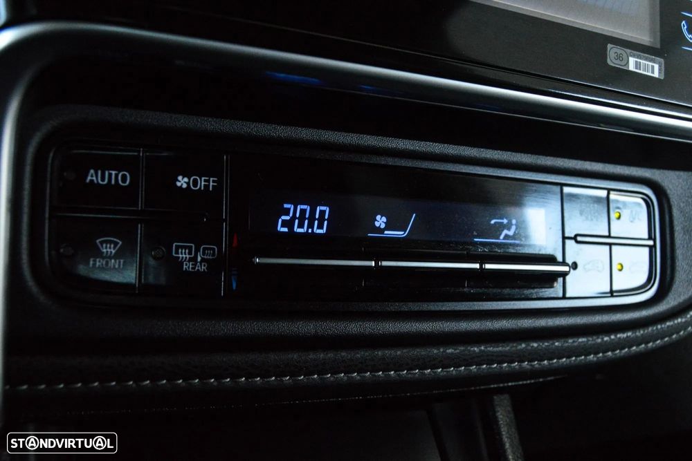 Toyota Auris 1.4 D-4D Comfort - 38