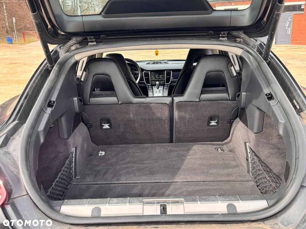 Porsche Panamera - 7