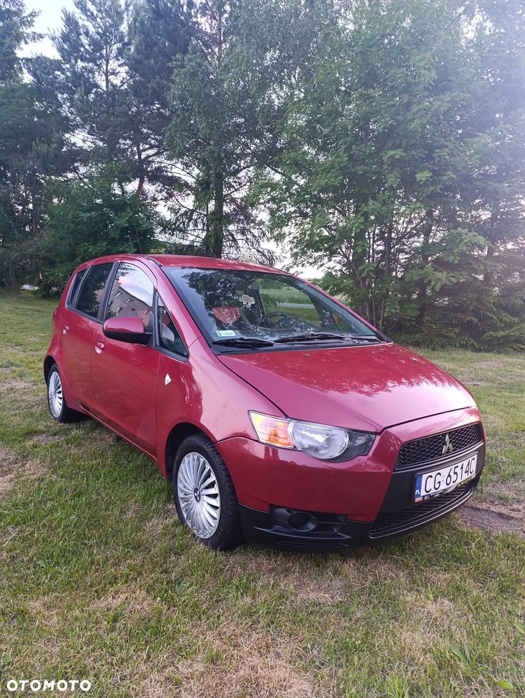 Mitsubishi Colt - 1