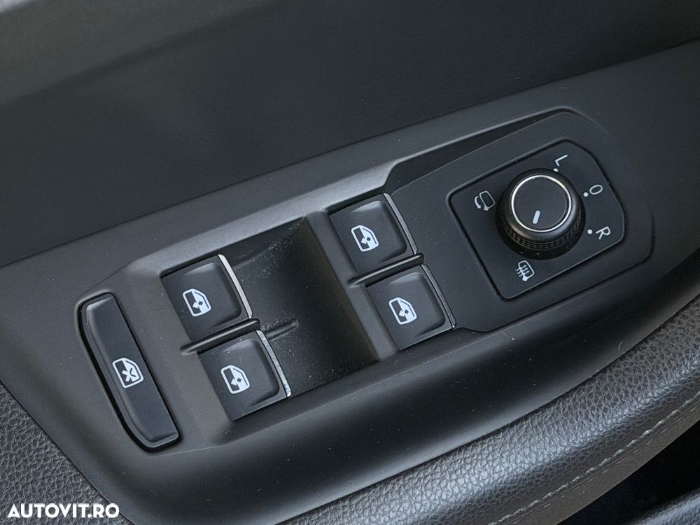 Volkswagen Passat 2.0 TDI SCR DSG Highline - 19