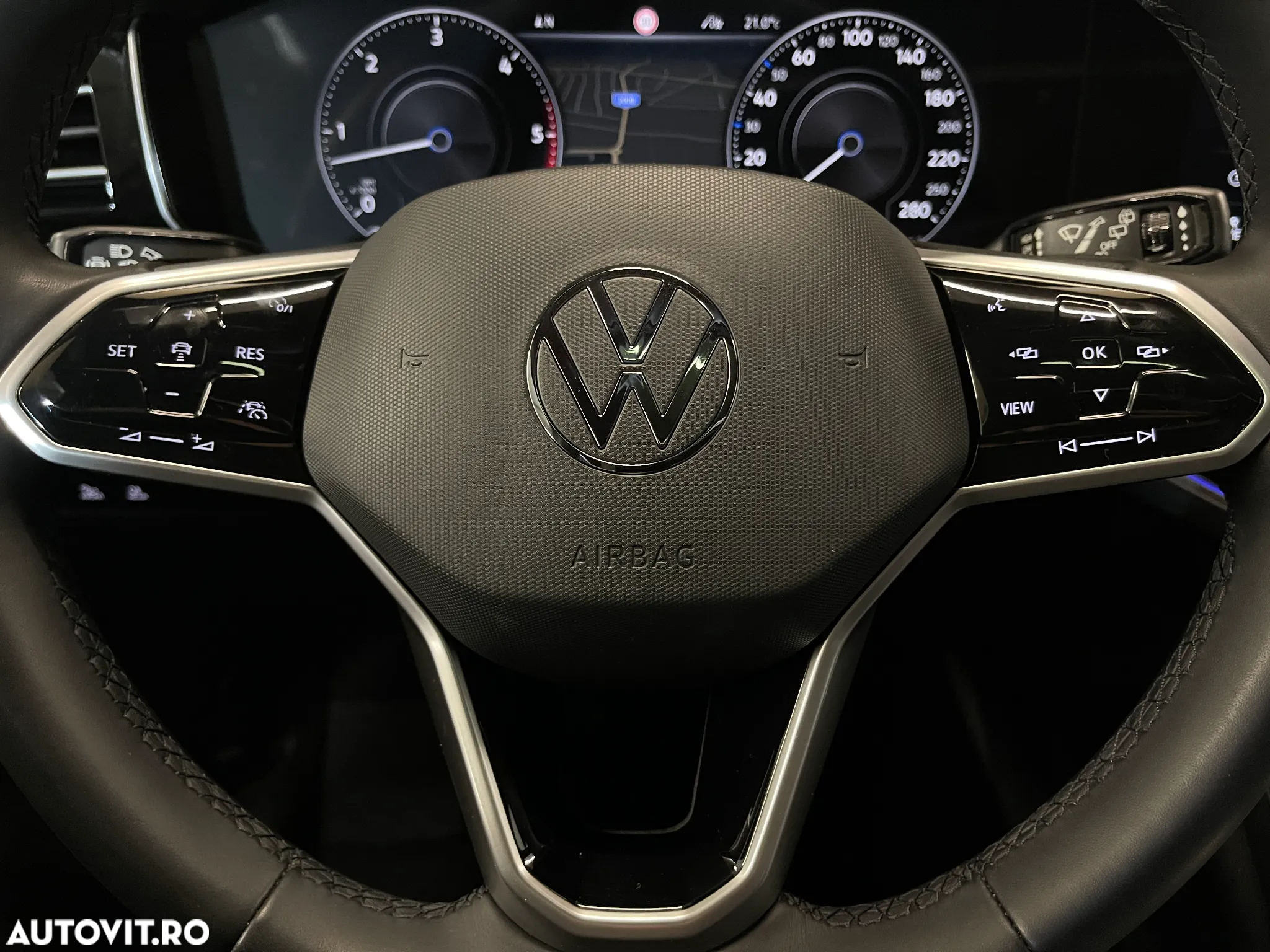 Volkswagen Touareg V6 TDI Elegance - 26