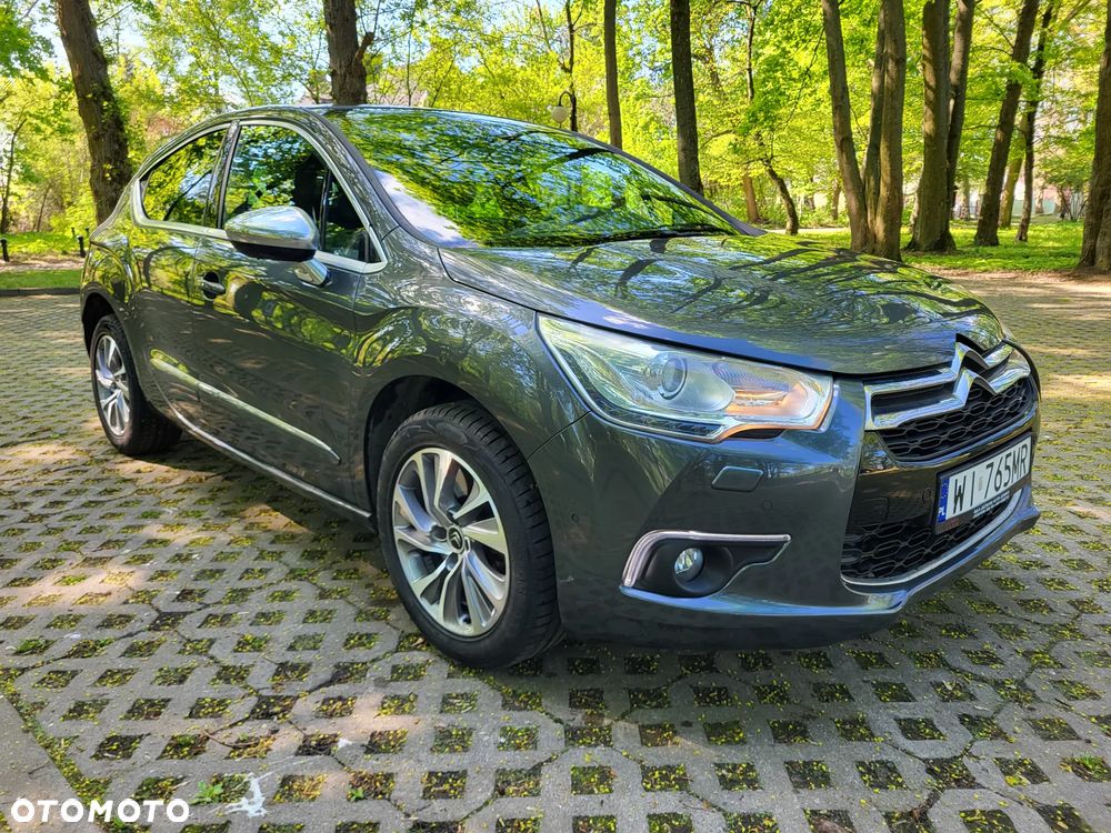 Citroën DS4 THP 200 SportChic - 2