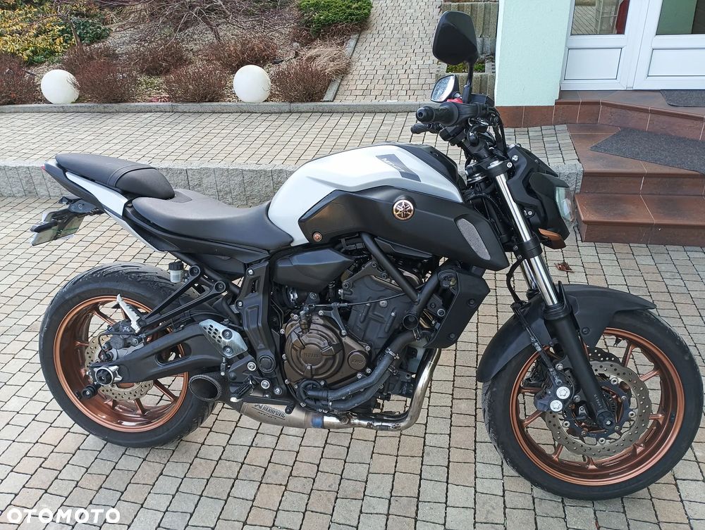 Yamaha MT - 1
