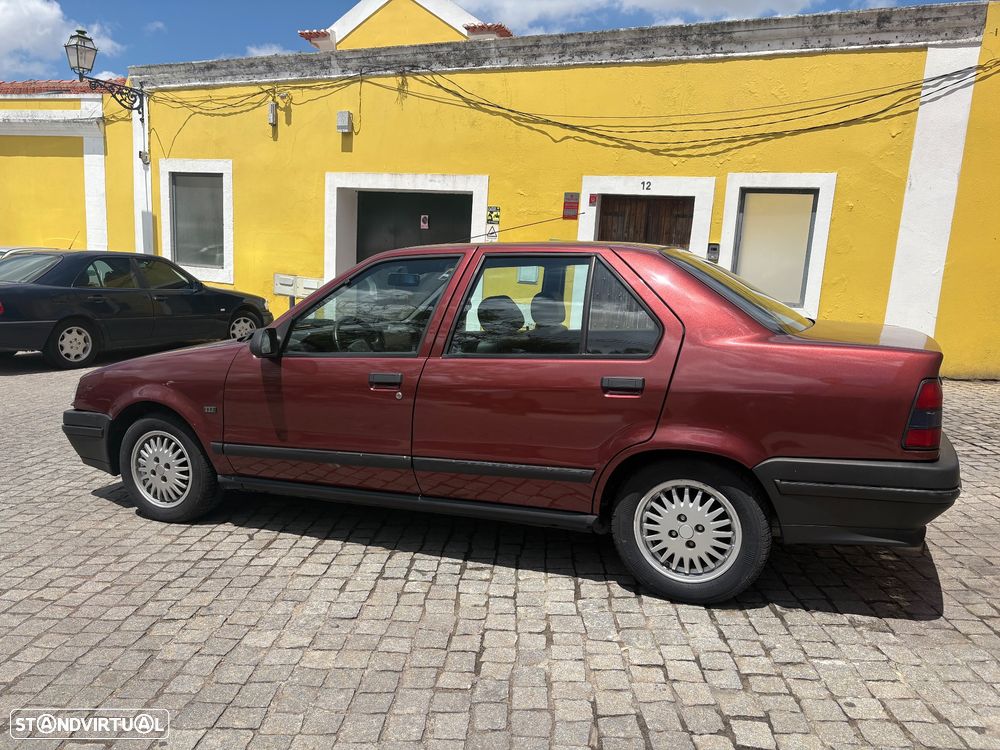 Renault 19 - 5