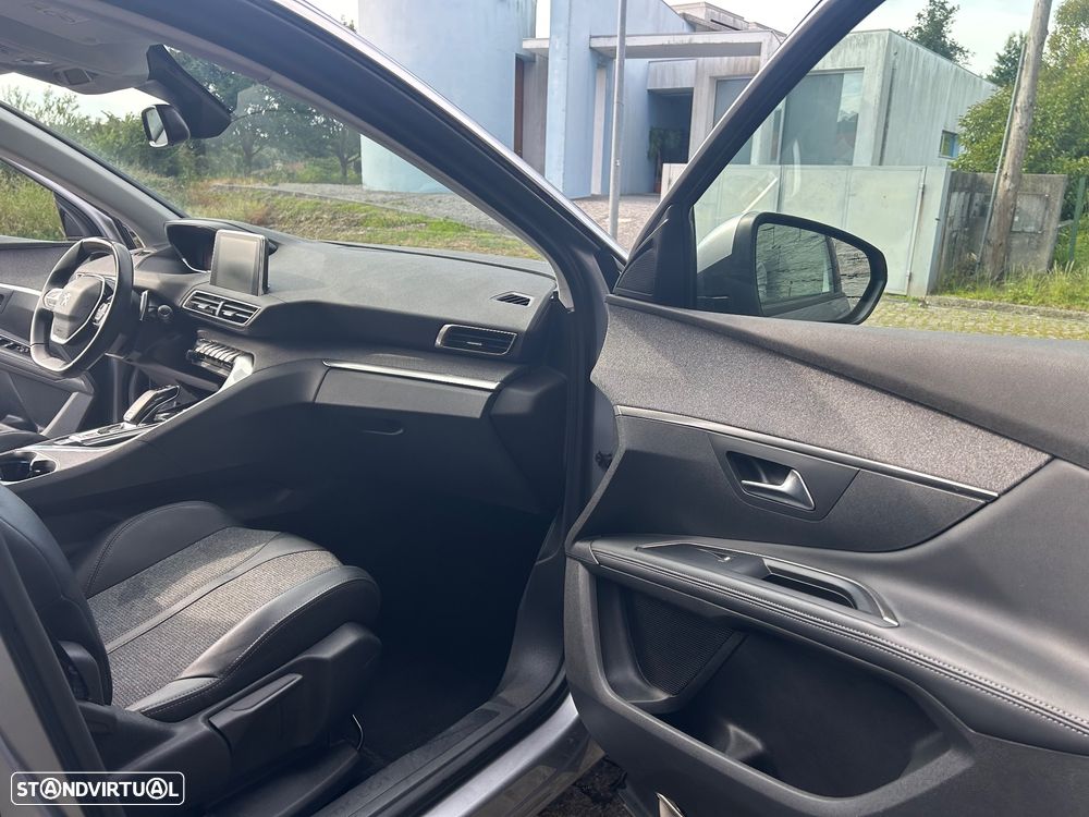 Peugeot 5008 BlueHDI 130 EAT8 Allure Pack - 19