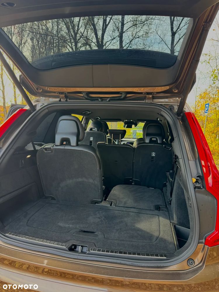 Volvo XC 90 D5 AWD Inscription 7os - 9