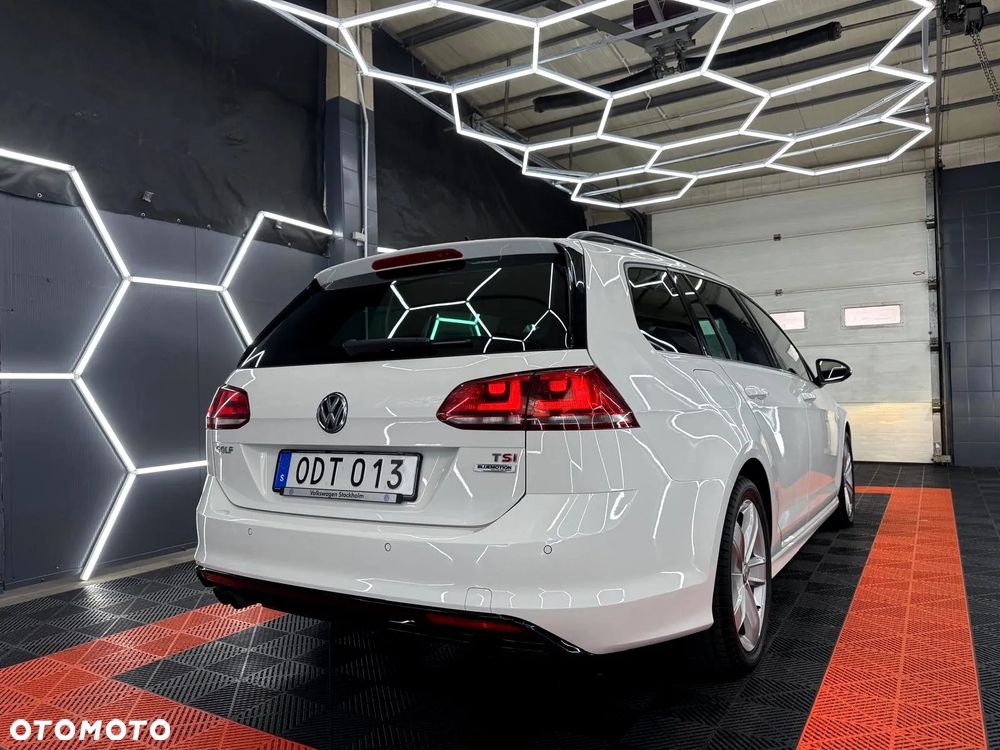 Volkswagen Golf 1.4 TSI BlueMotion Technology DSG Highline - 6