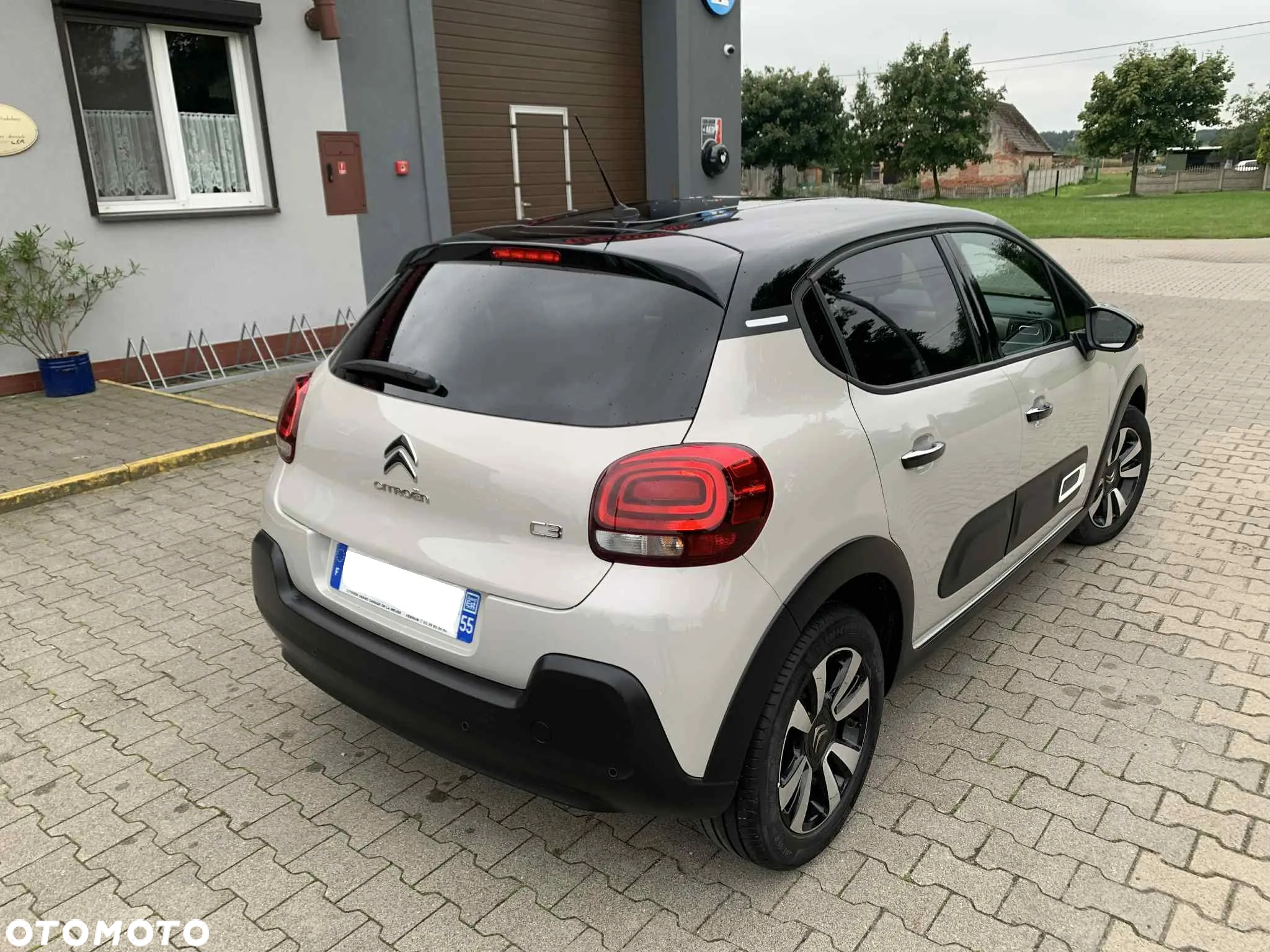 Citroën C3 Pure Tech 82 SHINE - 33