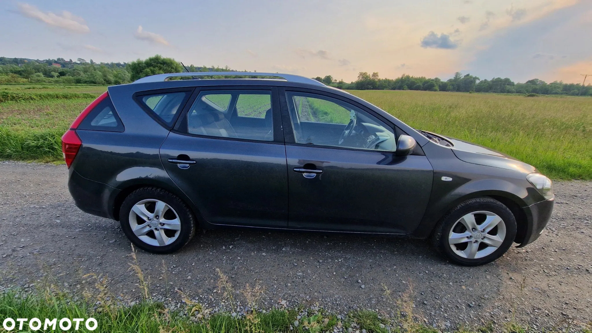 Kia Ceed Cee'd 1.6 Crdi Comfort + - 8