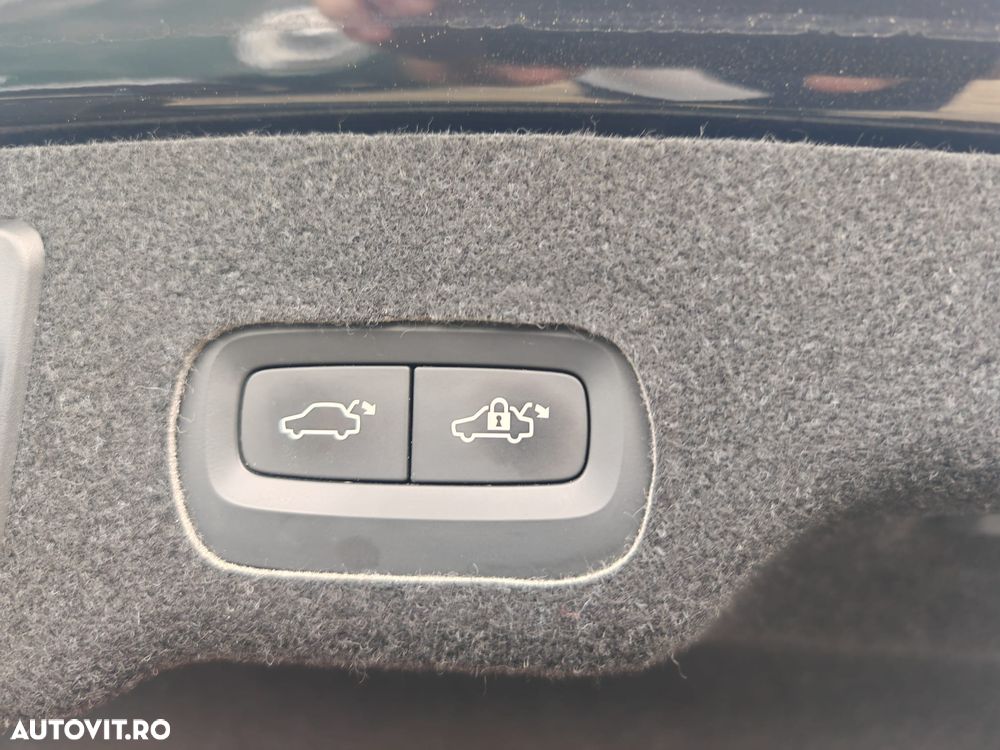 Volvo S90 D5 AWD Geartronic Inscription - 21