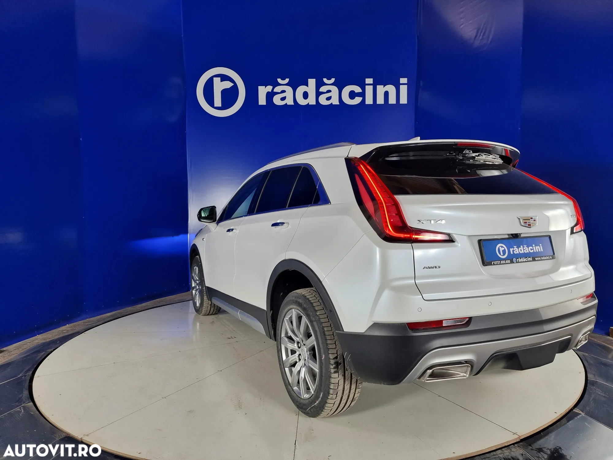 Cadillac XT4 350T AWD Premium Luxury - 7