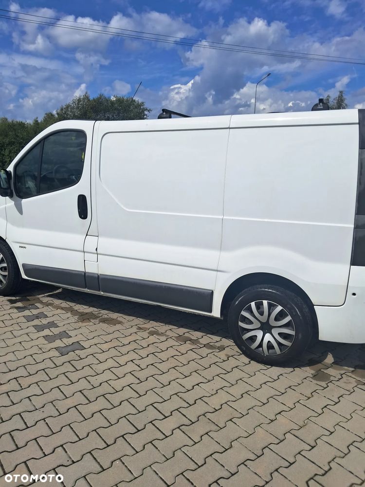Opel VIARO - 10