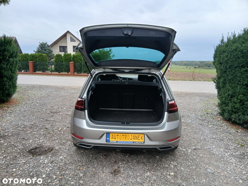 Volkswagen Golf 1.4 TSI (BlueMotion Technology) DSG Highline - 39