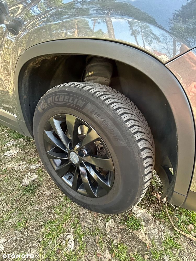 Volkswagen Tiguan 2.0 TDI DPF 4Motion DSG Sport & Style - 11