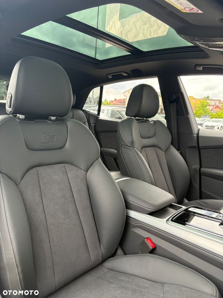 Audi SQ8 - 17