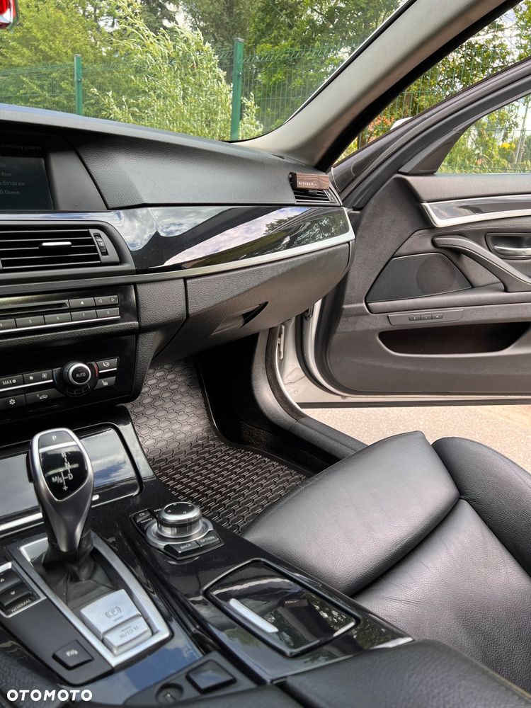 BMW Seria 5 - 12