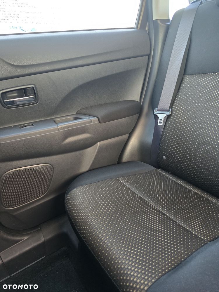 Mitsubishi ASX 1.6 Active - 22