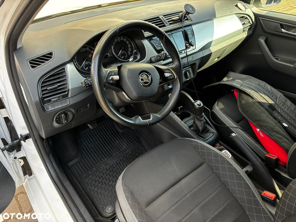 Skoda Fabia 1.0 TSI Ambition Plus - 4