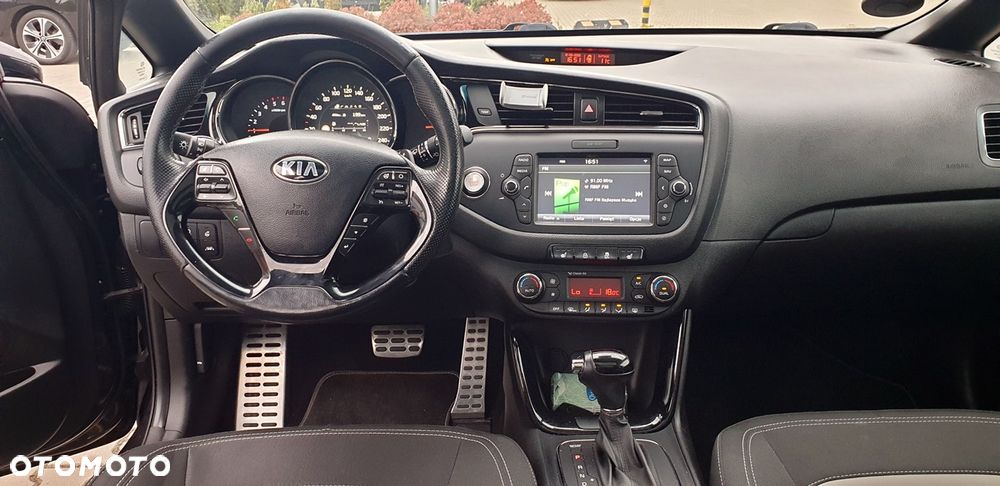 Kia Ceed 1.6 CRDi 136 DCT ISG GT Line - 17